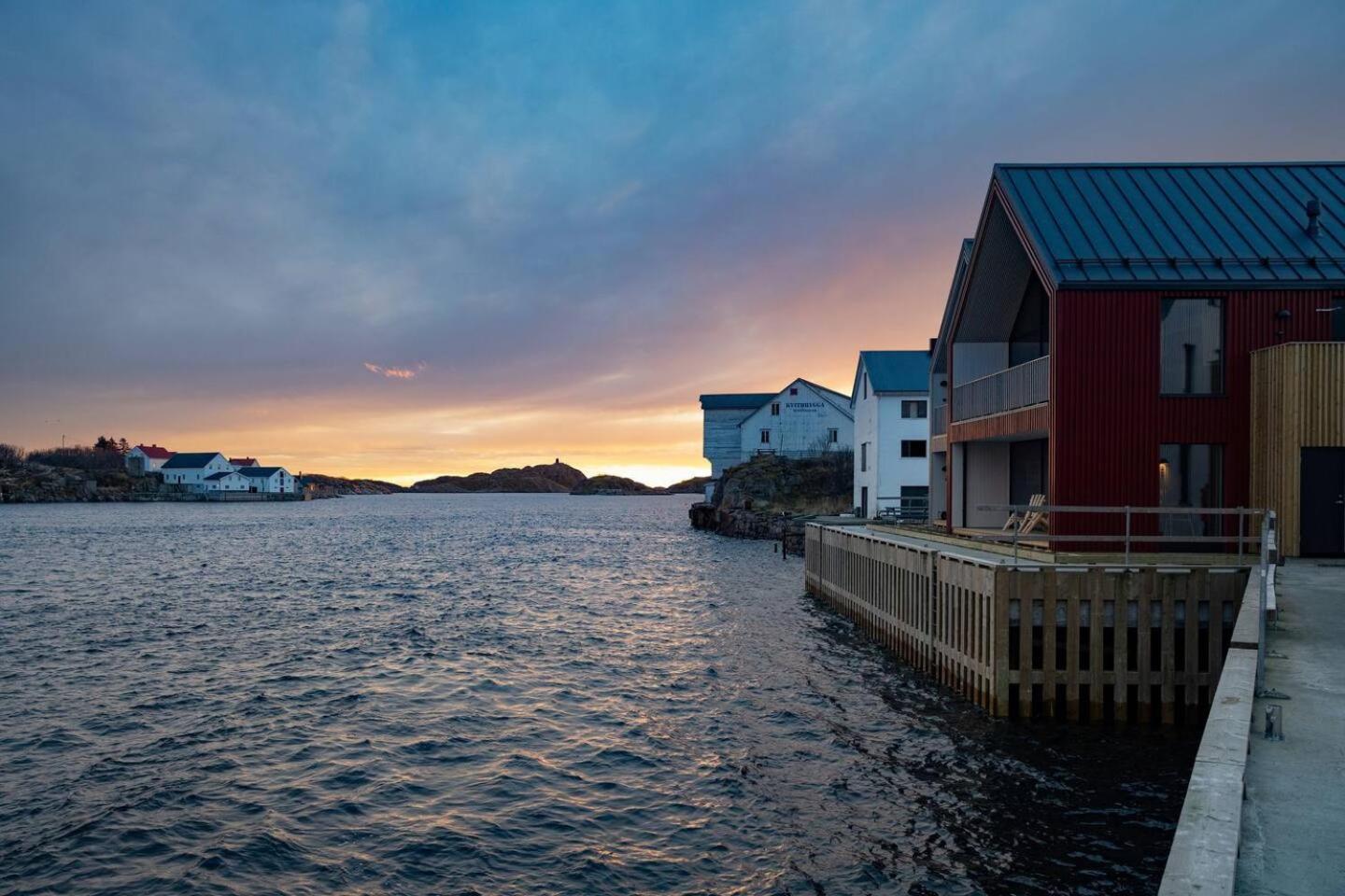 Leilighet Med Fantastisk Utsikt Henningsvær Extérieur photo