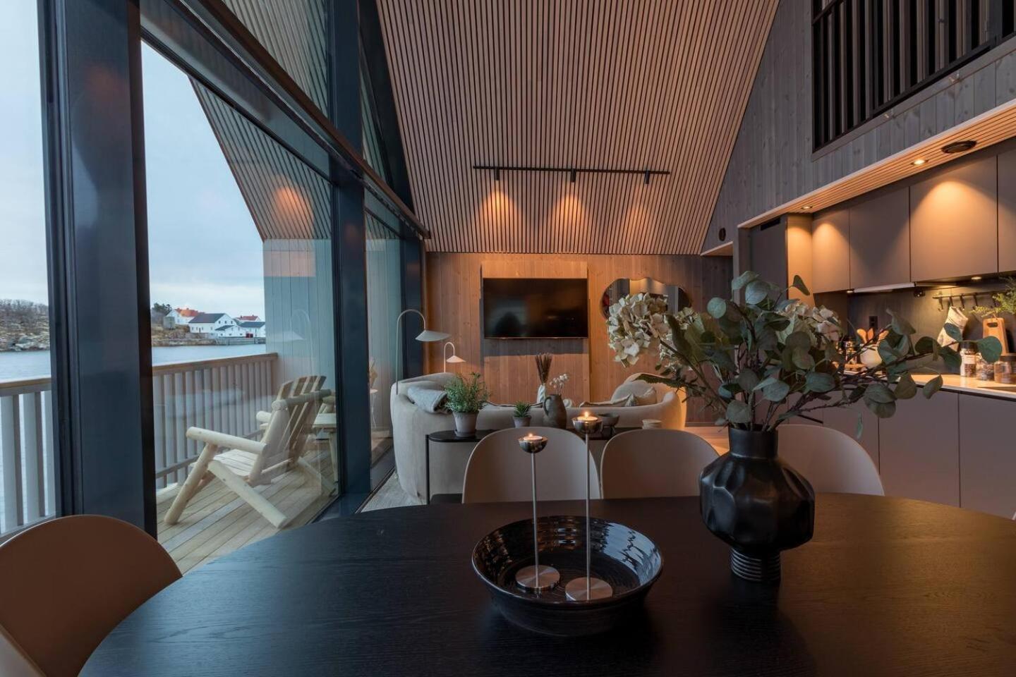 Leilighet Med Fantastisk Utsikt Henningsvær Extérieur photo